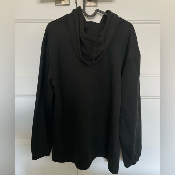 Black Oversized Hoodie - Picture 5 of 11